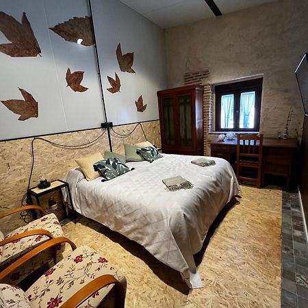 Casa Ruina Pensionat Nava del Rey Eksteriør billede