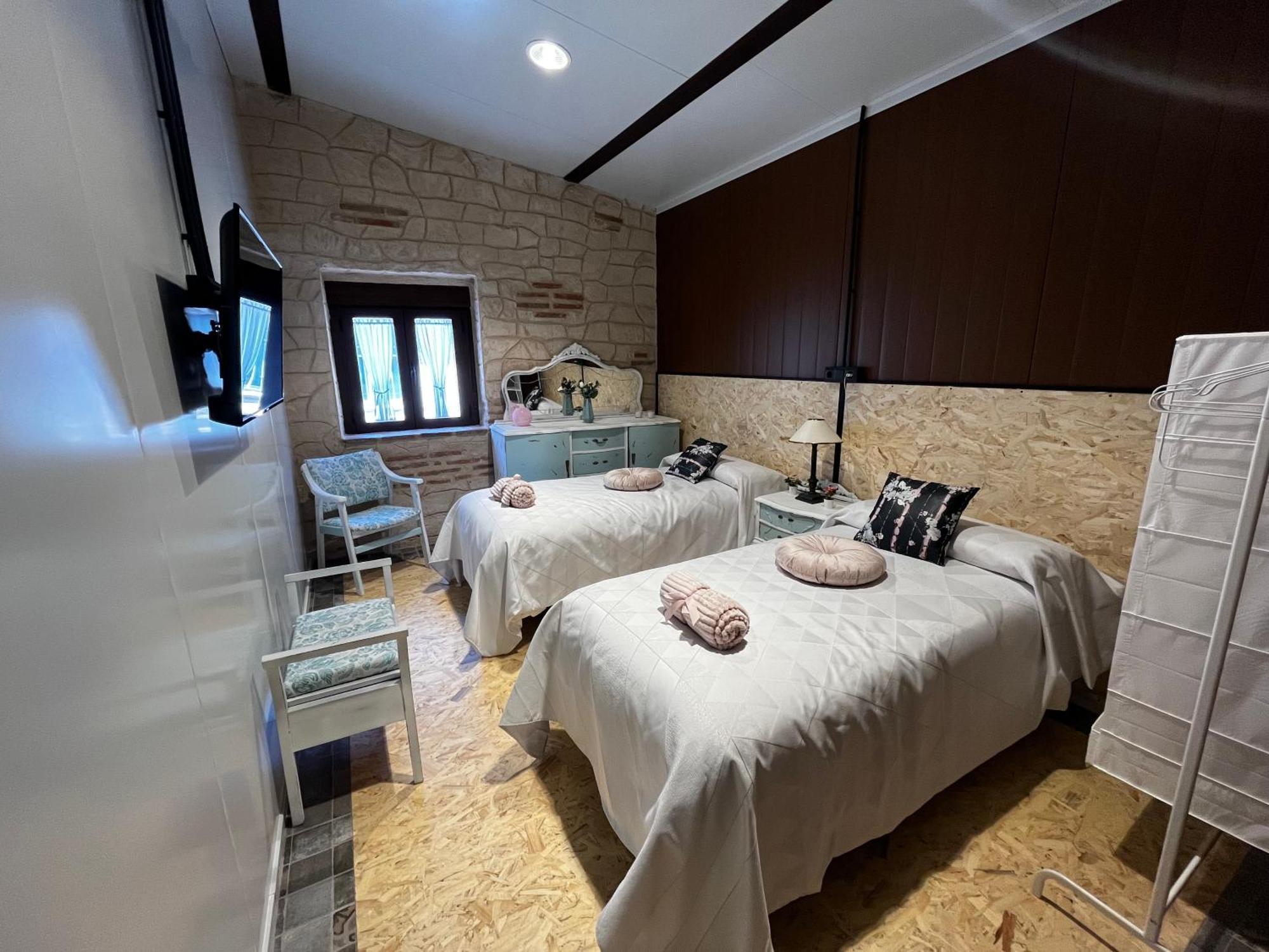 Casa Ruina Pensionat Nava del Rey Eksteriør billede